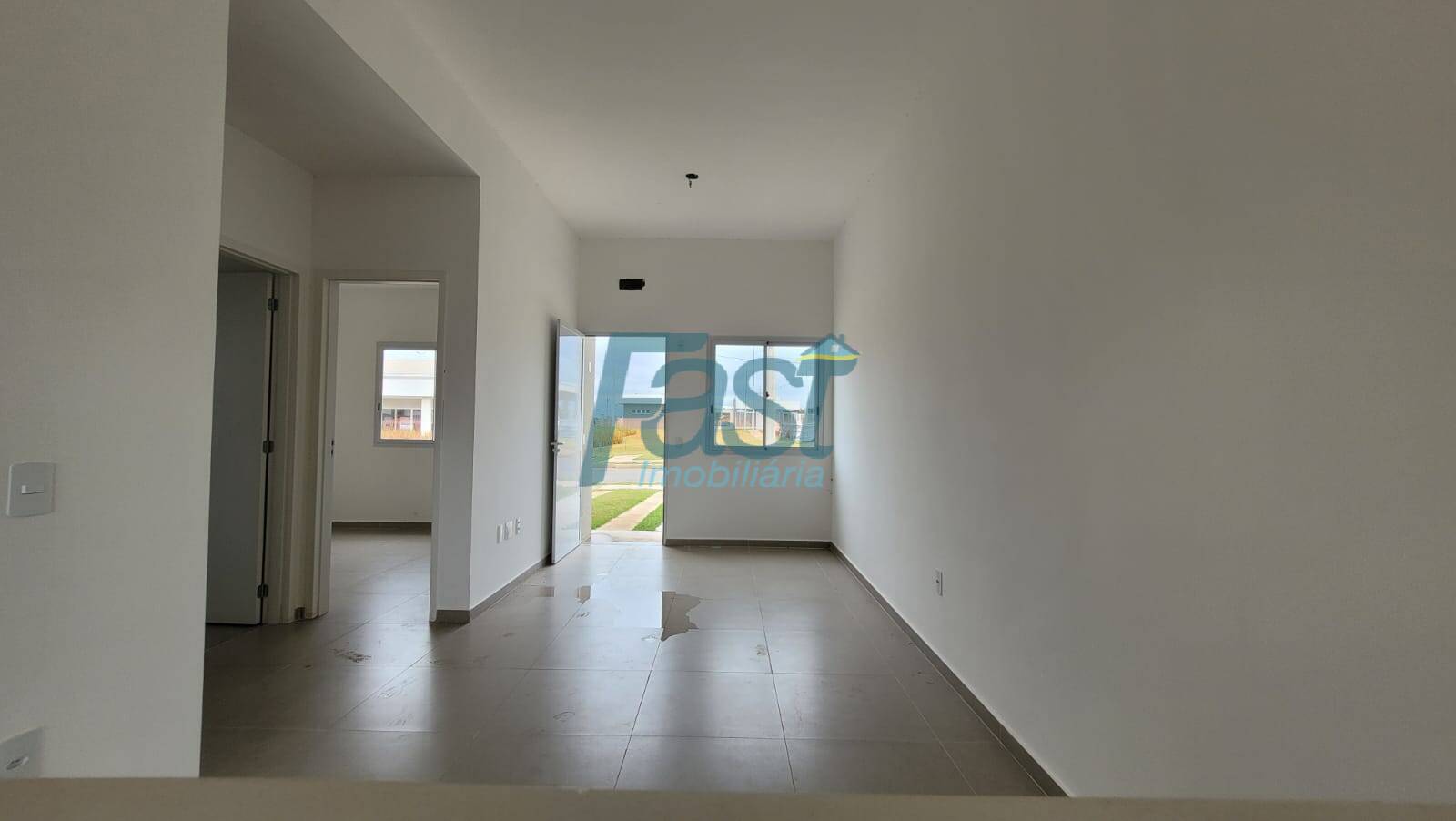 Casa de Condomínio à venda com 2 quartos, 290m² - Foto 4