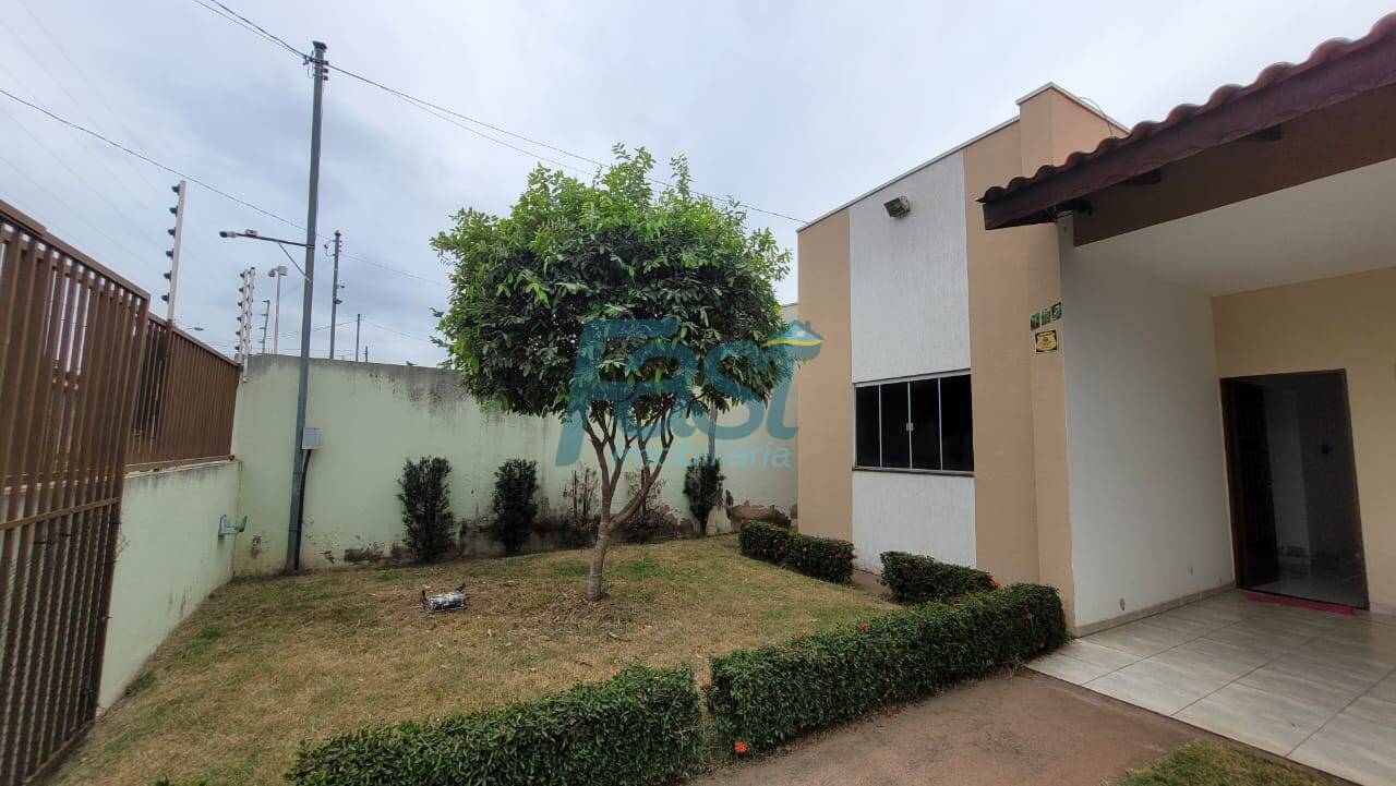 Casa à venda com 3 quartos, 200m² - Foto 3