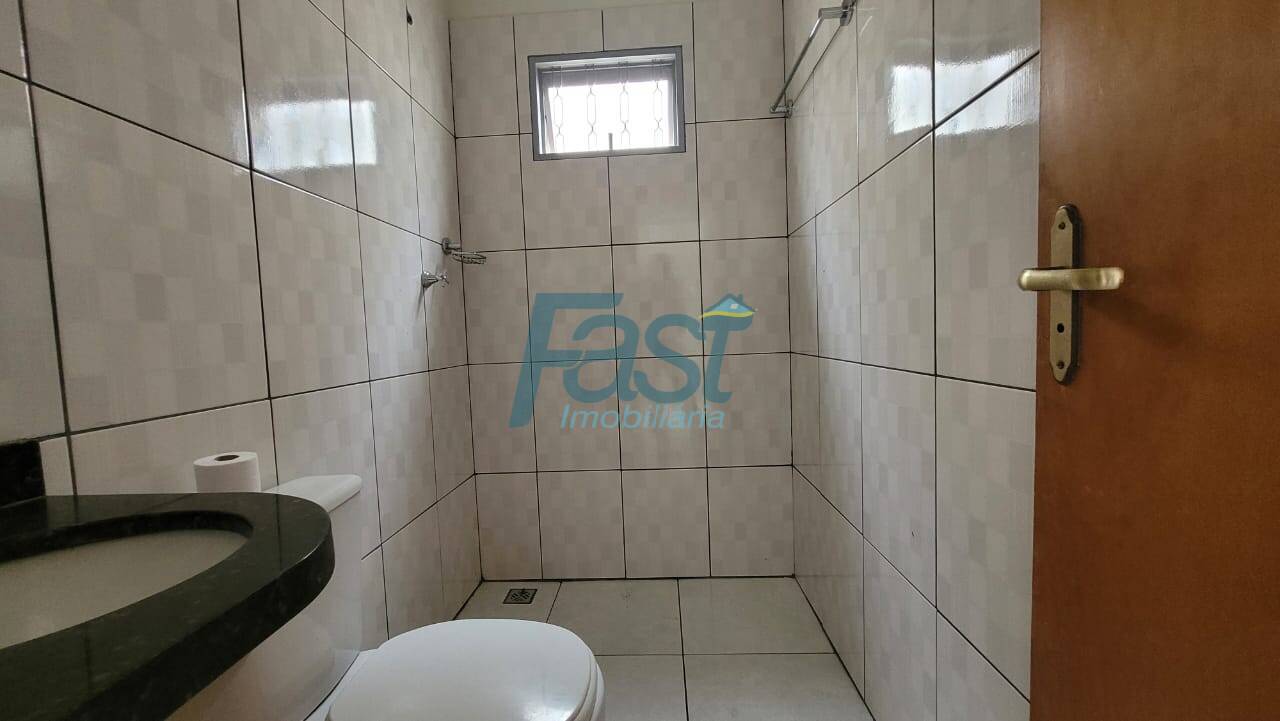 Casa à venda com 3 quartos, 200m² - Foto 8