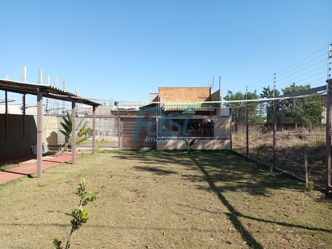 Casa à venda com 2 quartos, 200m² - Foto 10