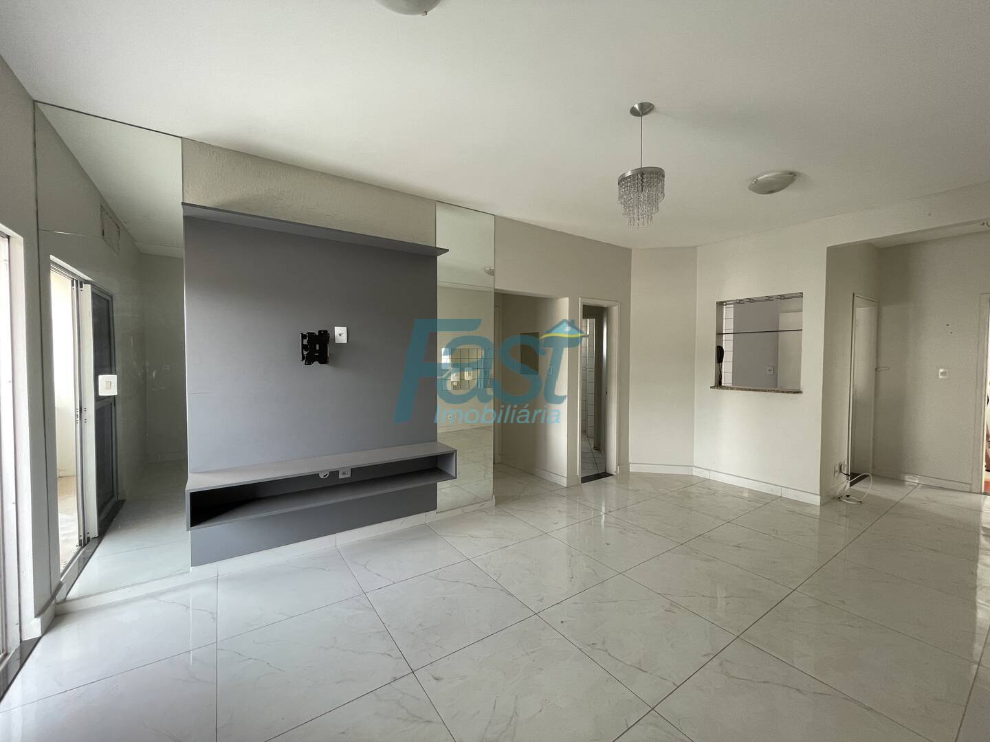 Apartamento à venda com 2 quartos, 71m² - Foto 7