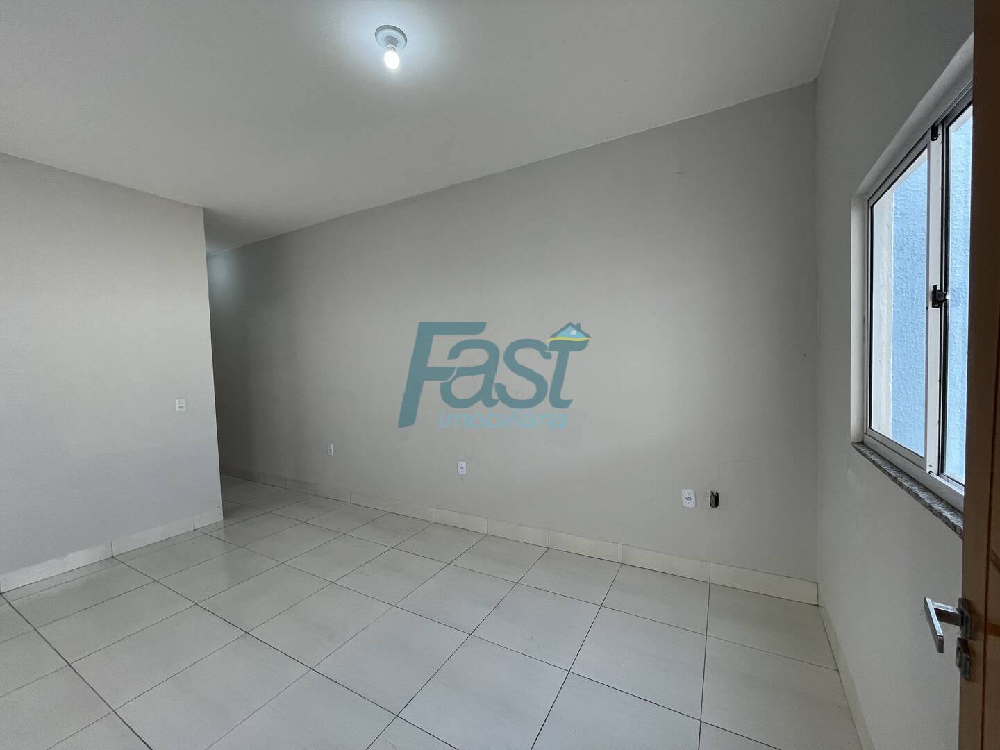 Casa à venda com 3 quartos, 180m² - Foto 5