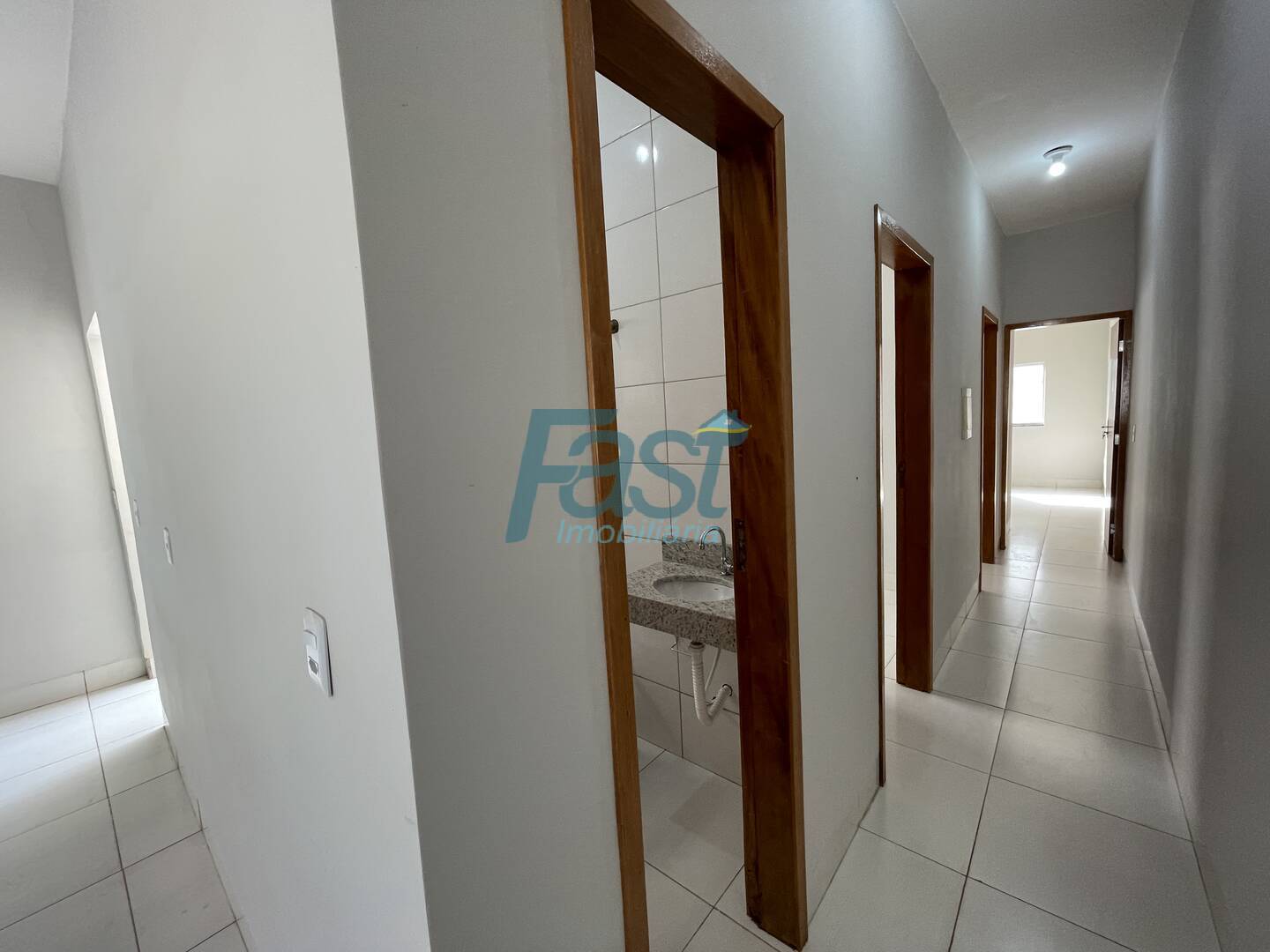 Casa à venda com 3 quartos, 180m² - Foto 6