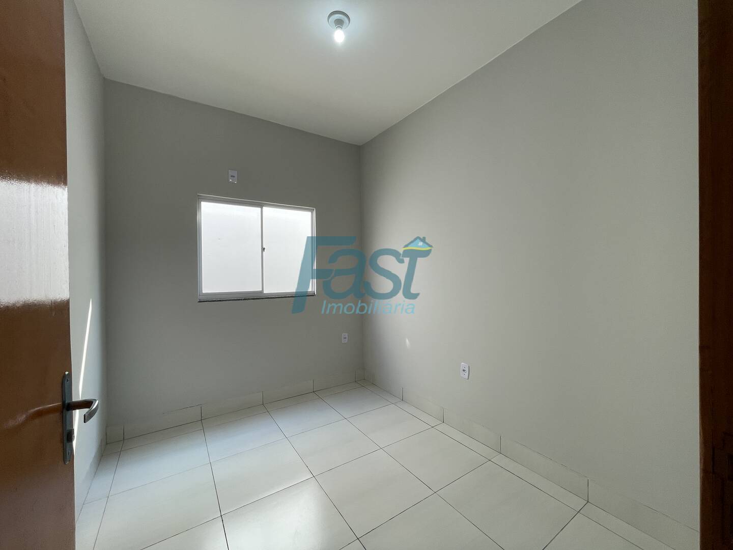 Casa à venda com 3 quartos, 180m² - Foto 9