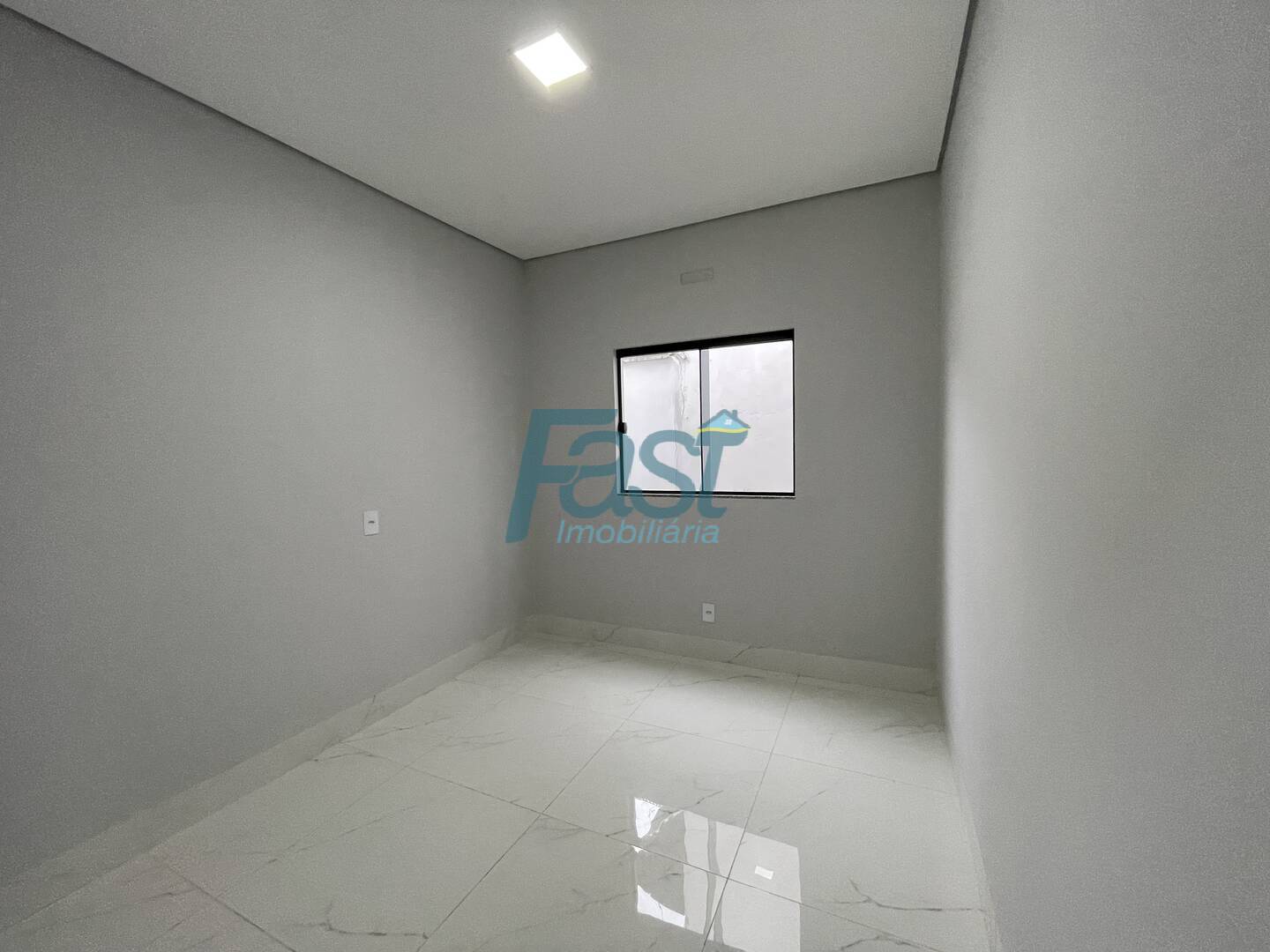 Casa à venda com 3 quartos, 180m² - Foto 5