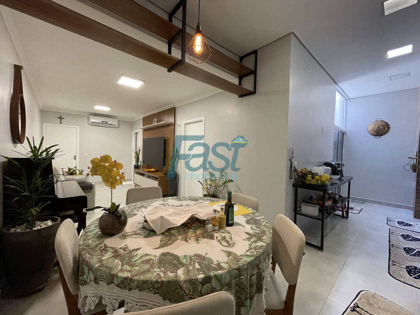 Casa de Condomínio à venda com 4 quartos, 126m² - Foto 3