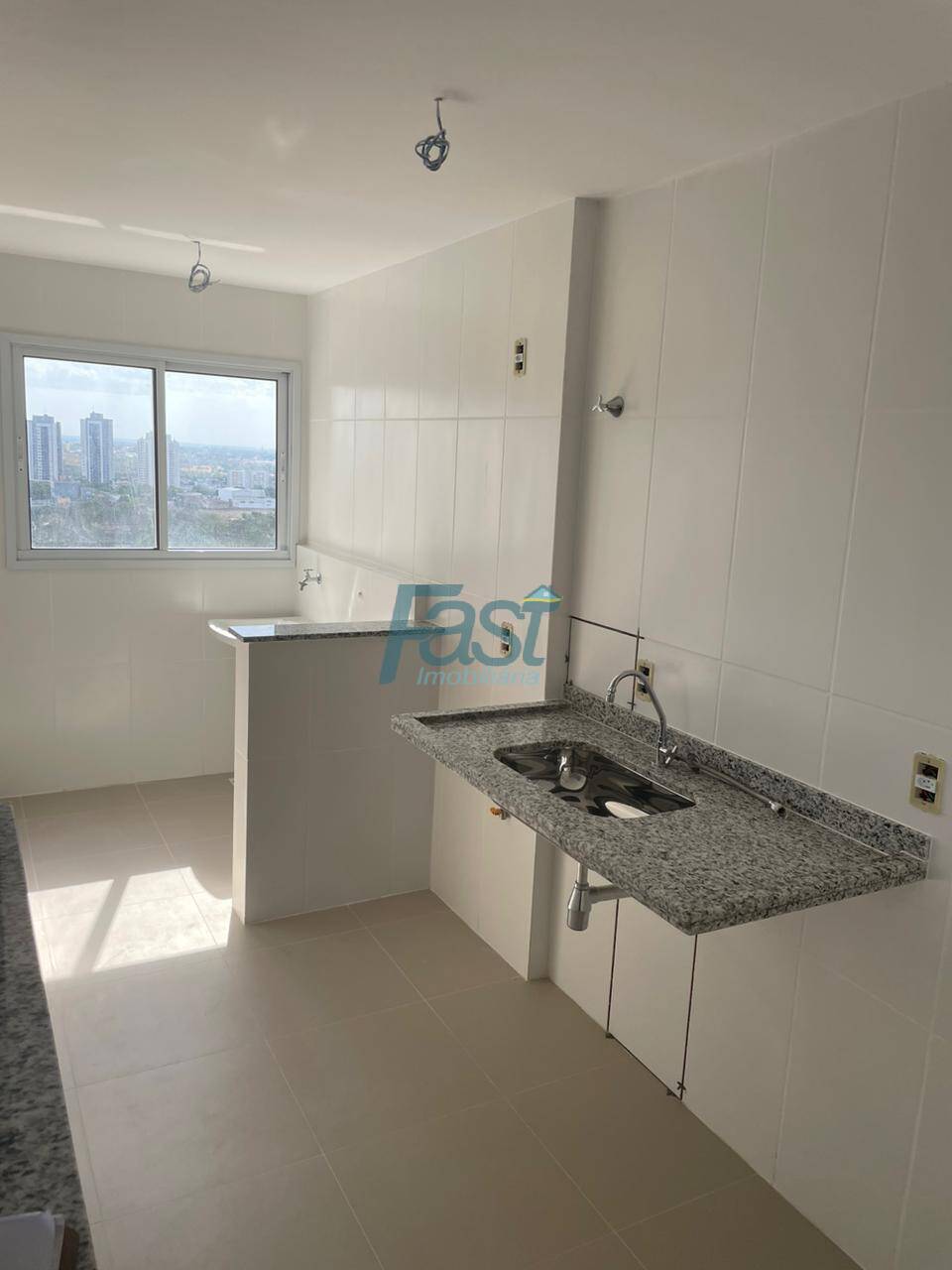 Apartamento à venda com 2 quartos, 63m² - Foto 3