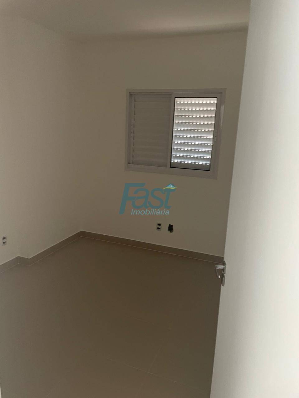 Apartamento à venda com 2 quartos, 63m² - Foto 6