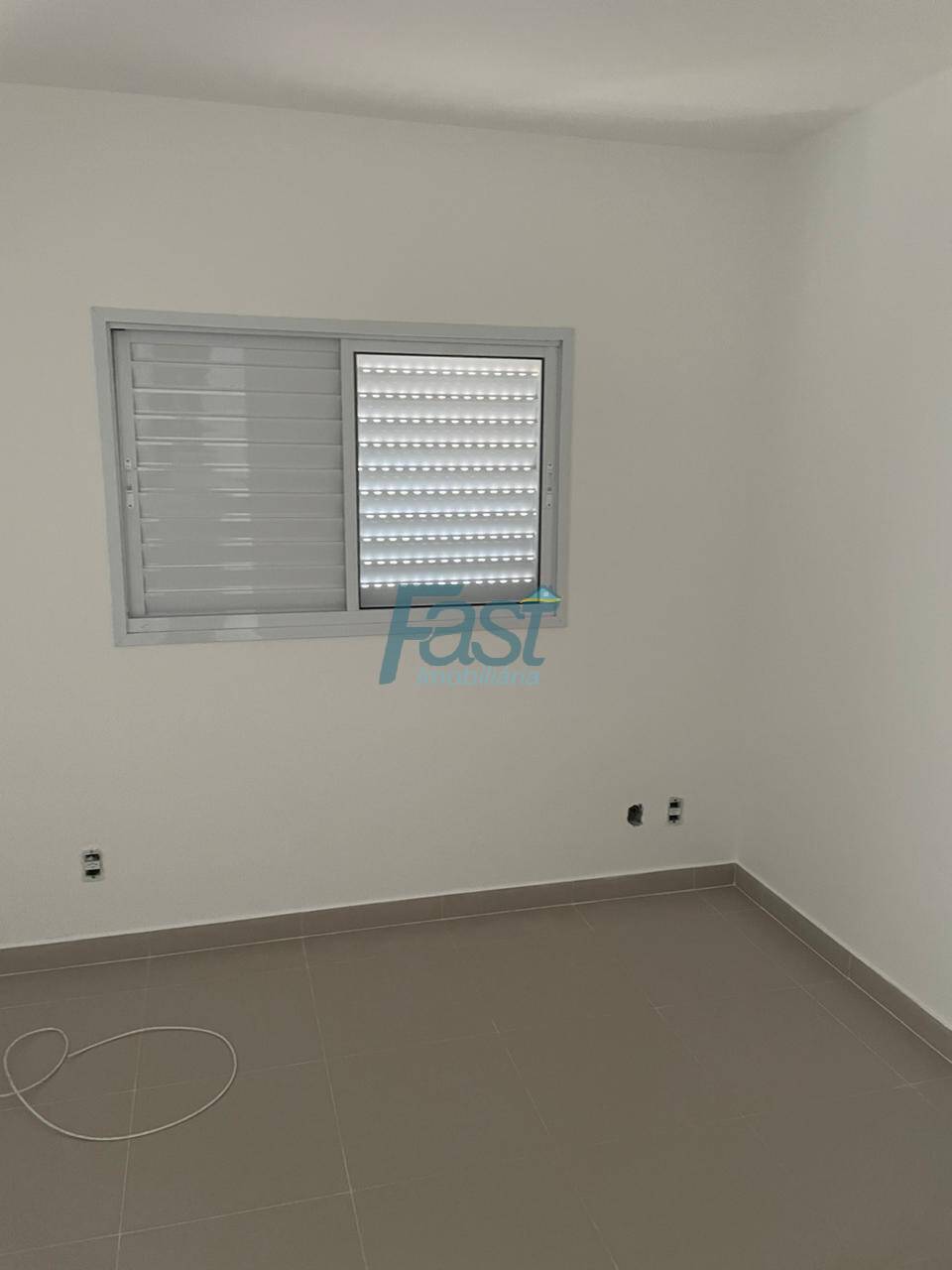 Apartamento à venda com 2 quartos, 63m² - Foto 10