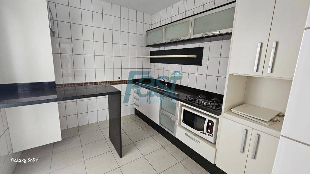 Apartamento à venda com 3 quartos, 110m² - Foto 9