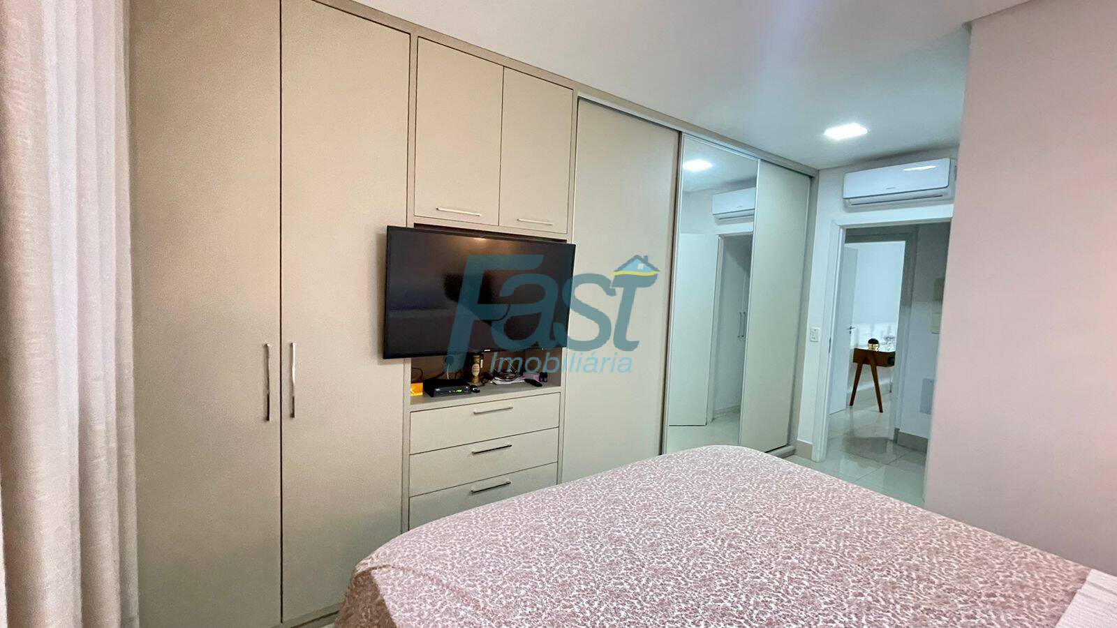 Apartamento à venda com 3 quartos, 147m² - Foto 12